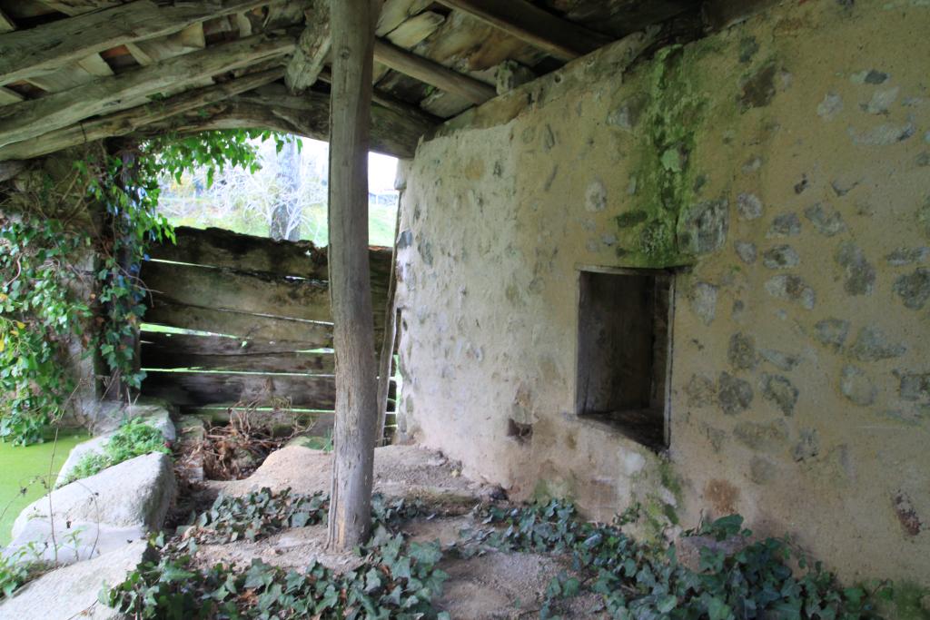 lavoir vieux de Cantaloube