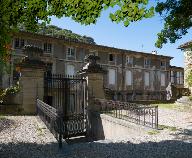 Usine de préparation de produits textiles et d'apprêt des étoffes Raissac, puis Flottes, puis Delpon Bruguière-Fontenille Boissière fils aîné et ses frères et Cie, actuellement logement