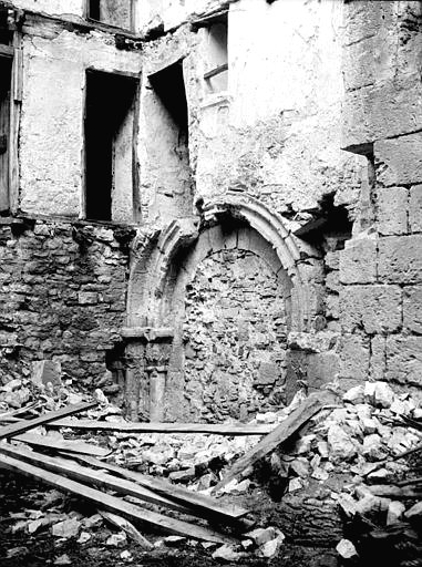 ancienne abbaye Saint-Pierre puis église paroissiale Notre-Dame de l'Assomption