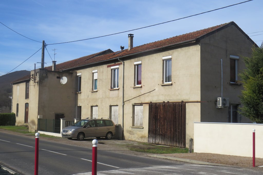 fabrique de peigne en corne, actuellement logements