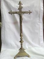 croix d'autel : Christ en Croix