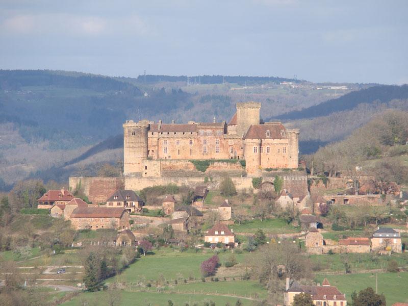château fort de Castelnau-Bretenoux