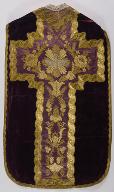 Ornement liturgique catholique violet