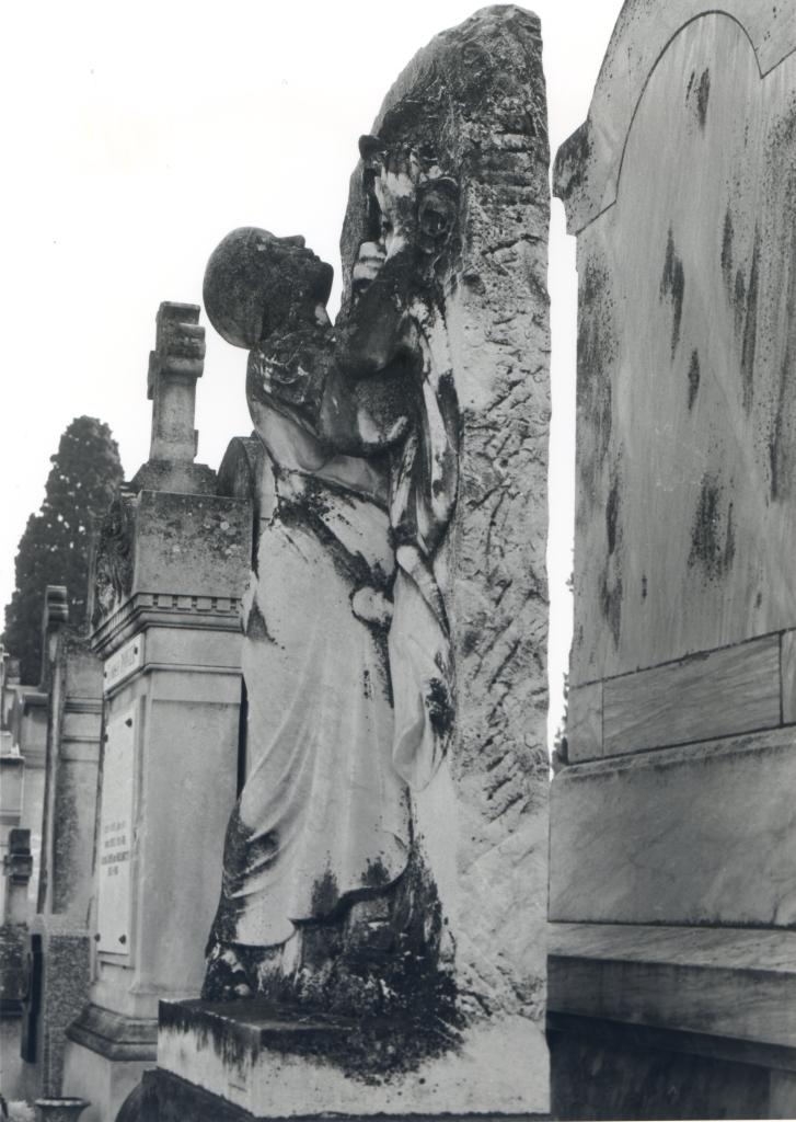 monument funéraire (monument sépulcral, n° 15), de la famille Andrieu Bares