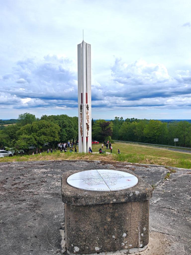 mémorial départemental de la Résistance et de la Déportation du Lot, dit le Signal
