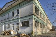 bâtiment des douches, actuellement magasin industriel