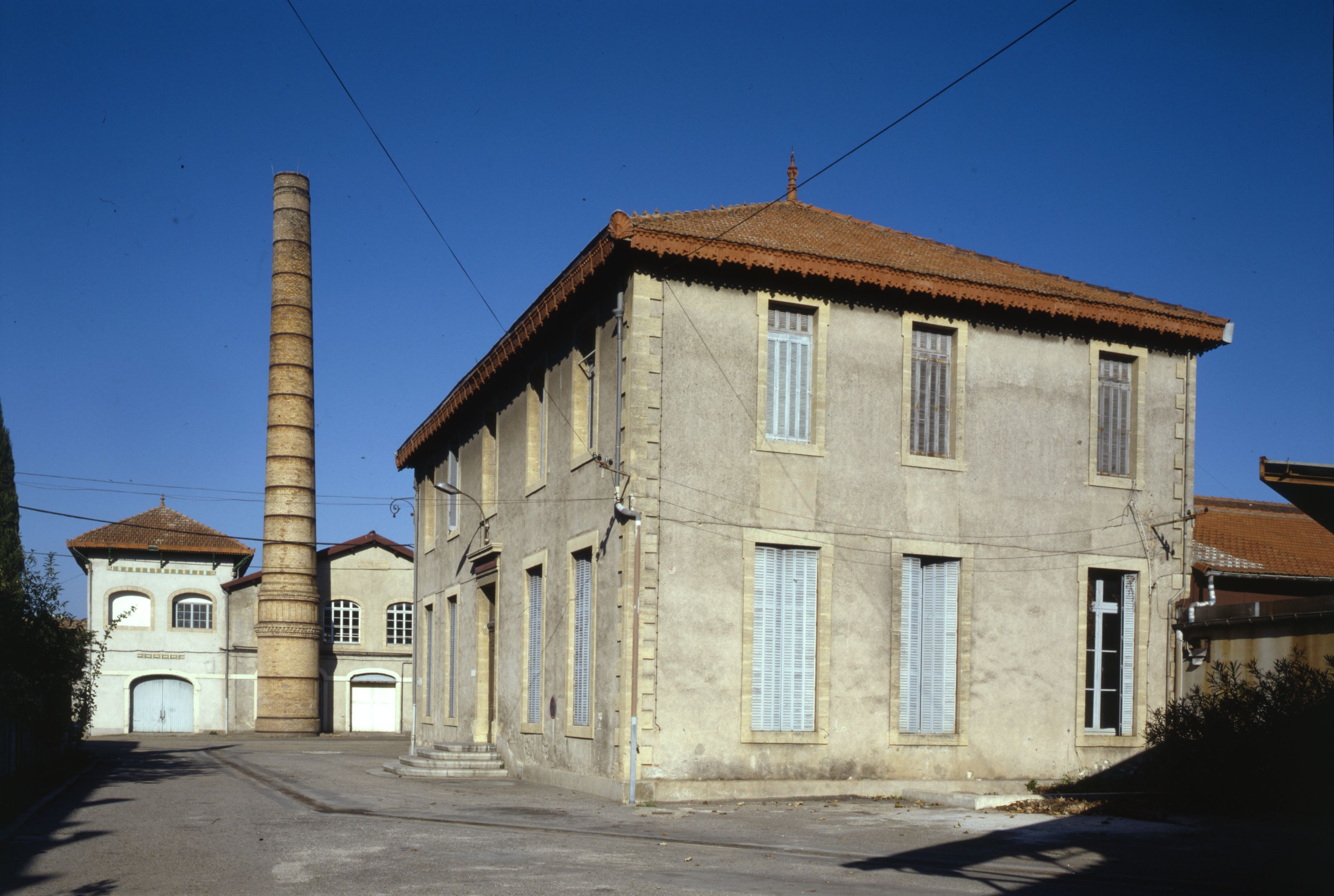 confiserie de réglisse Carenou et Bonifas, puis CAR