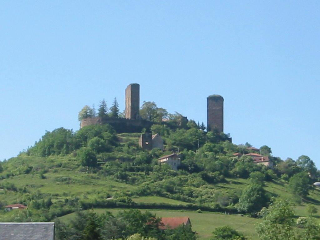 château fort, dit "Tours de Saint-Laurent"