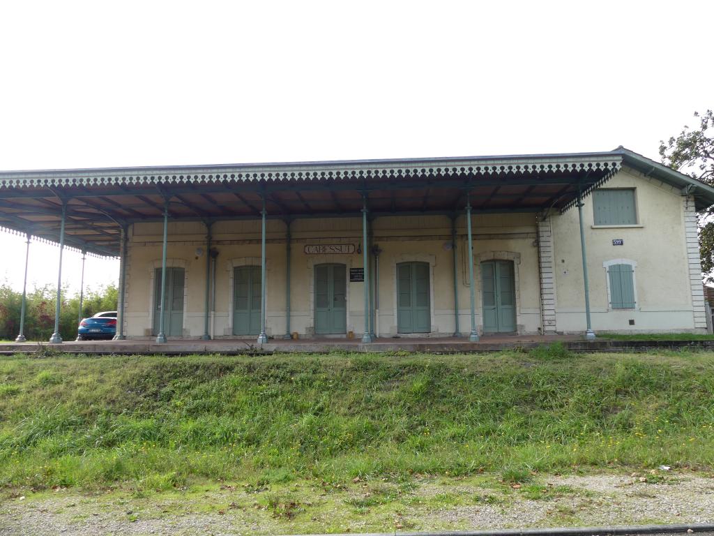 gare dite halte de Cabessut et maison de garde n°399