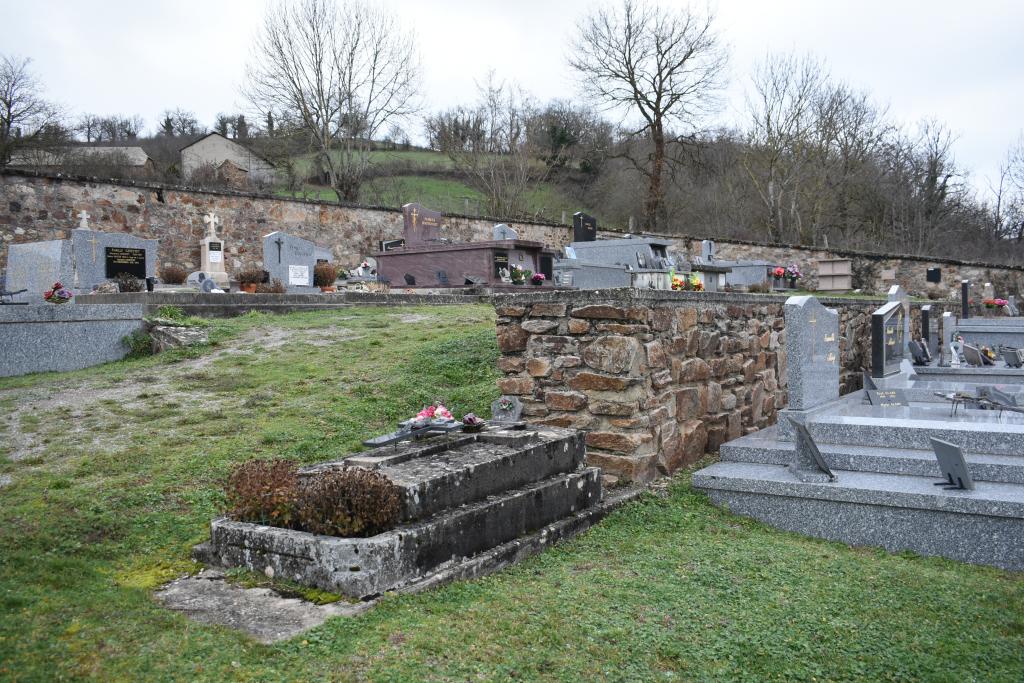 cimetière d'Ampiac