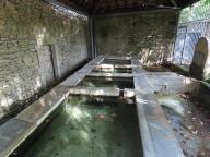 Lavoir couvert et fontaine de Langlade