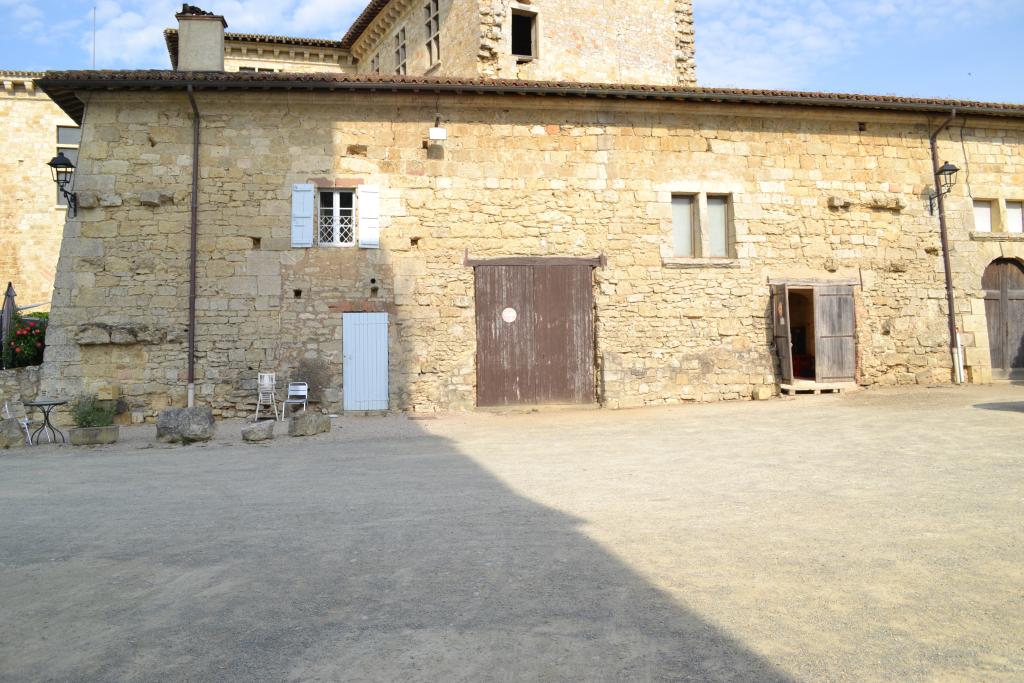 ensemble des bâtiments du château