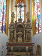 ensemble du retable du maître-autel : retable architecturé, autel tombeau, gradin d'autel, tabernacle, statues (8)