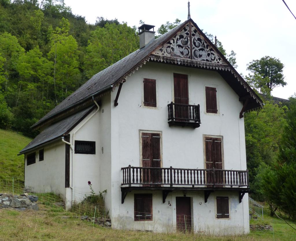 maison dite chalet de la Tour