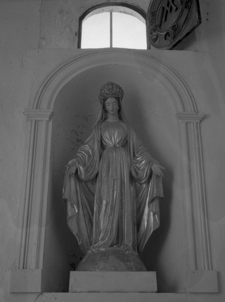 statue (petite nature) : Immaculée Conception