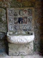 Fontaine au masque