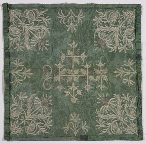 voile de calice vert (n° 14)