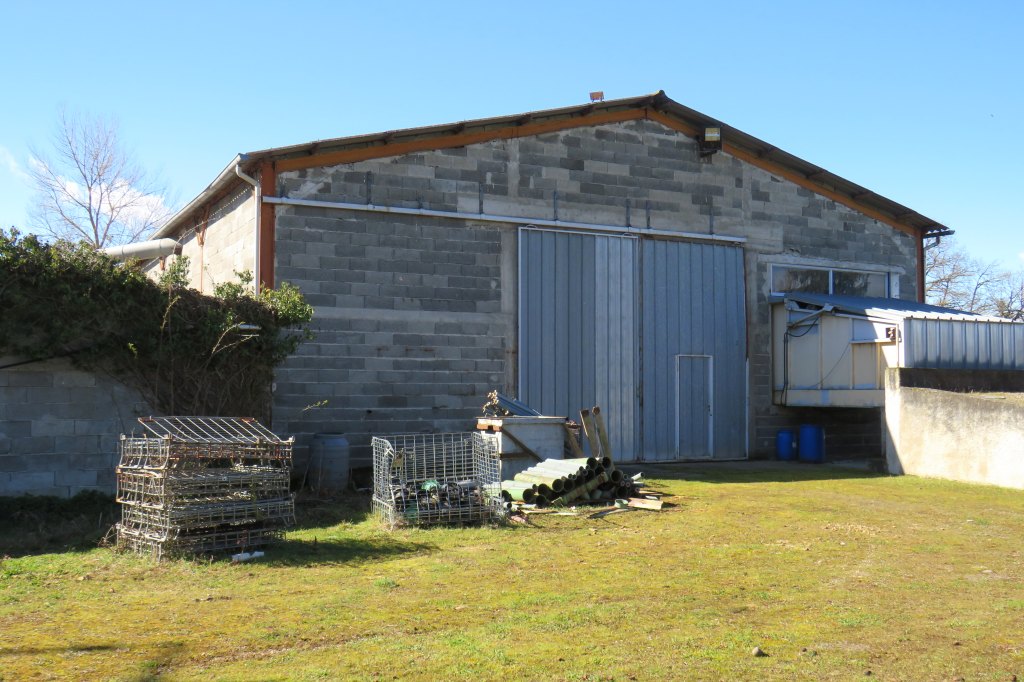 atelier de broyage de corne et fabrication d'engrais Fouet