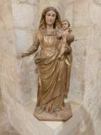 statue : Vierge à l'Enfant