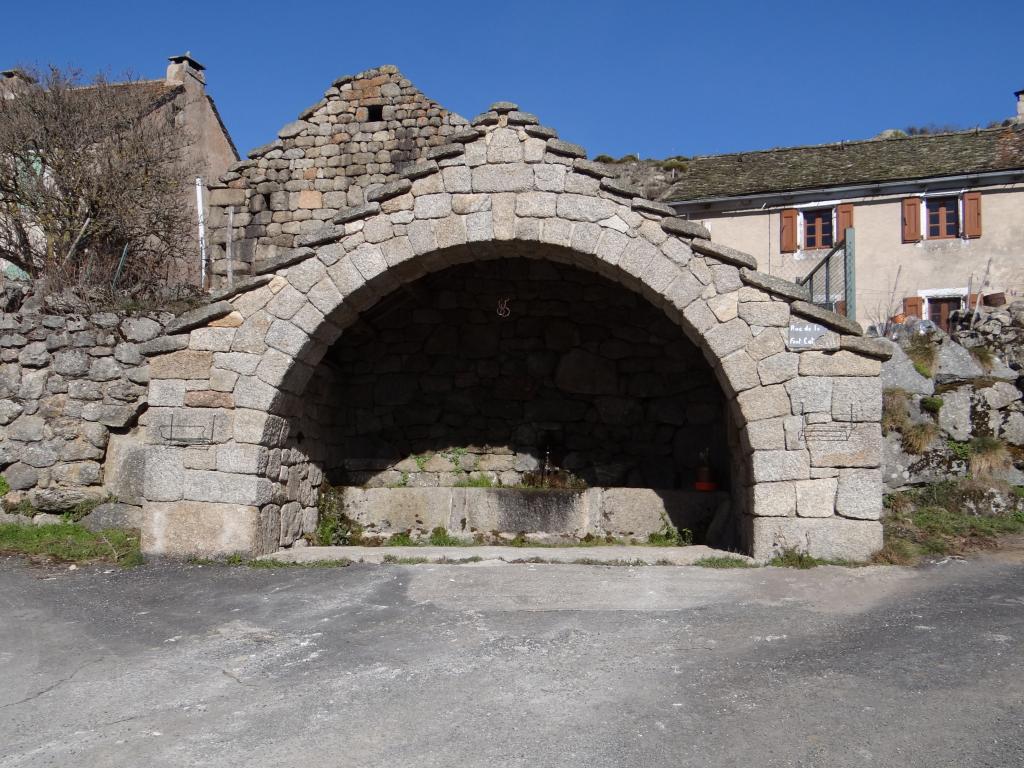 Fontaine couverte dit Font Catada