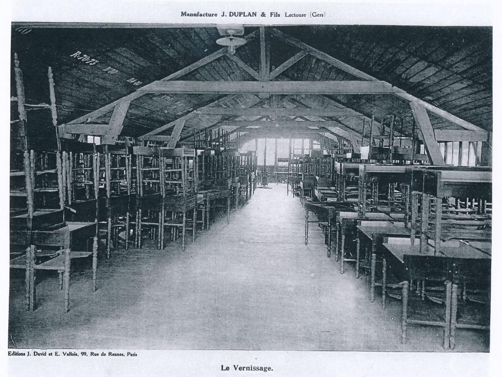 usine de meubles