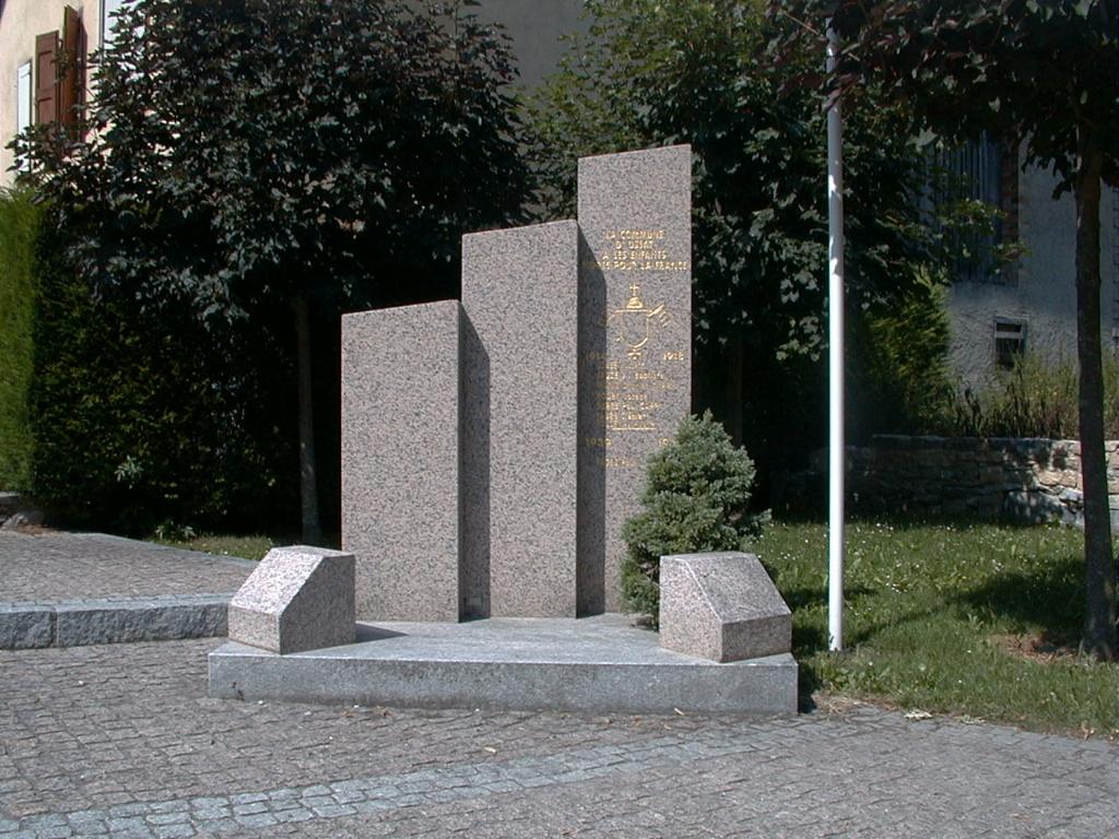 monument aux morts de la guerre de 1914-1918 et de la guerre de 1939-1945