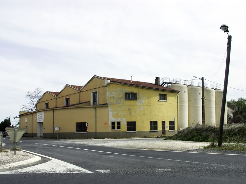 coopérative vinicole d'Espira-de-l'Agly, actuellement Les Chais de Sainte Estelle