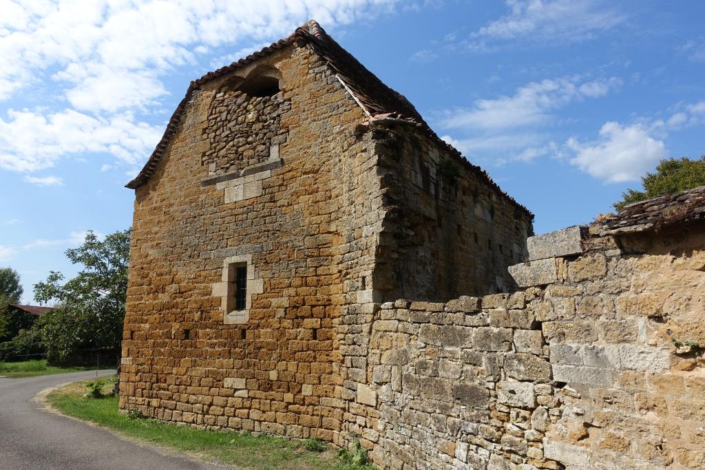ancienne demeure puis grange