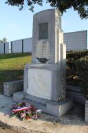 monument commémoratif dédié à Maurice Trélut