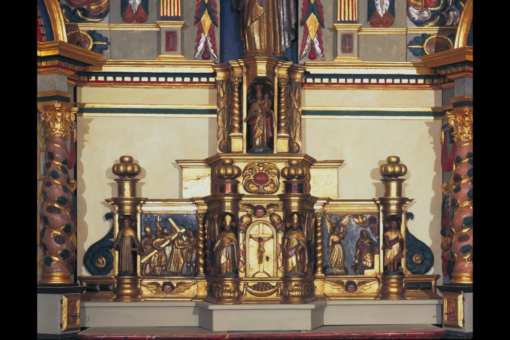 tabernacle, exposition (tabernacle à ailes et dais d'exposition)