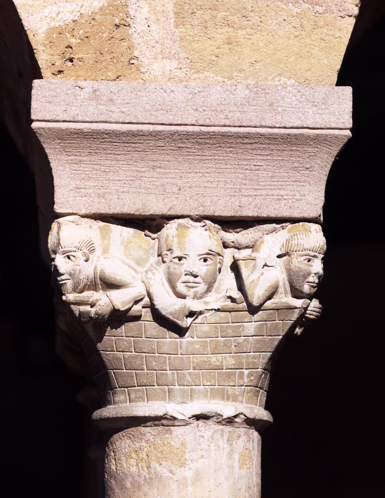 abbaye de bénédictins Sainte-Foy