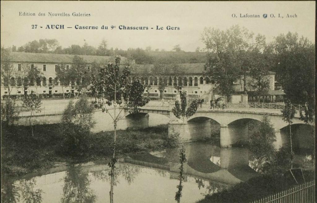 Quartier de cavalerie Henry, puis Quartier de cavalerie Espagne, Caserne d'artillerie et Centre d'Instruction du service de l'Intendance