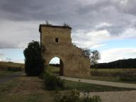tour porte de Saint-Yors