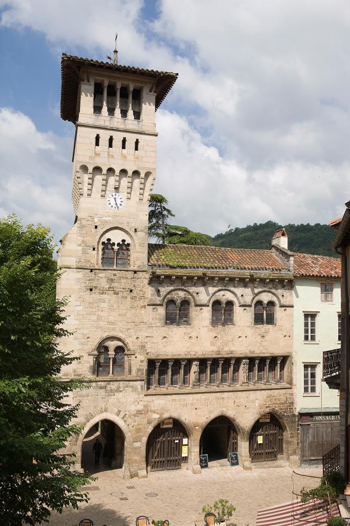 maison du viguier, puis maison consulaire