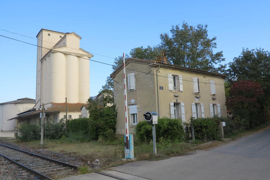 maison de garde-barrière