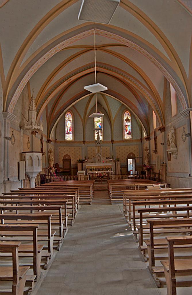 église paroissiale Saint-Blaise (église fortifiée)