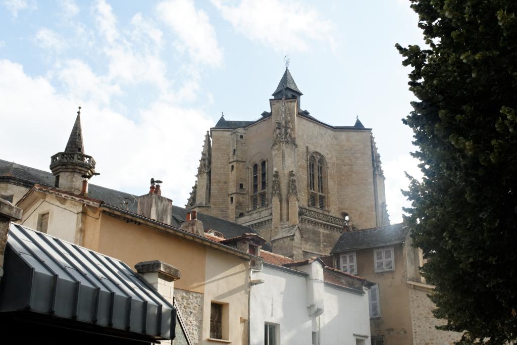 église paroissiale puis collégiale Notre-Dame, actuellement église paroissiale