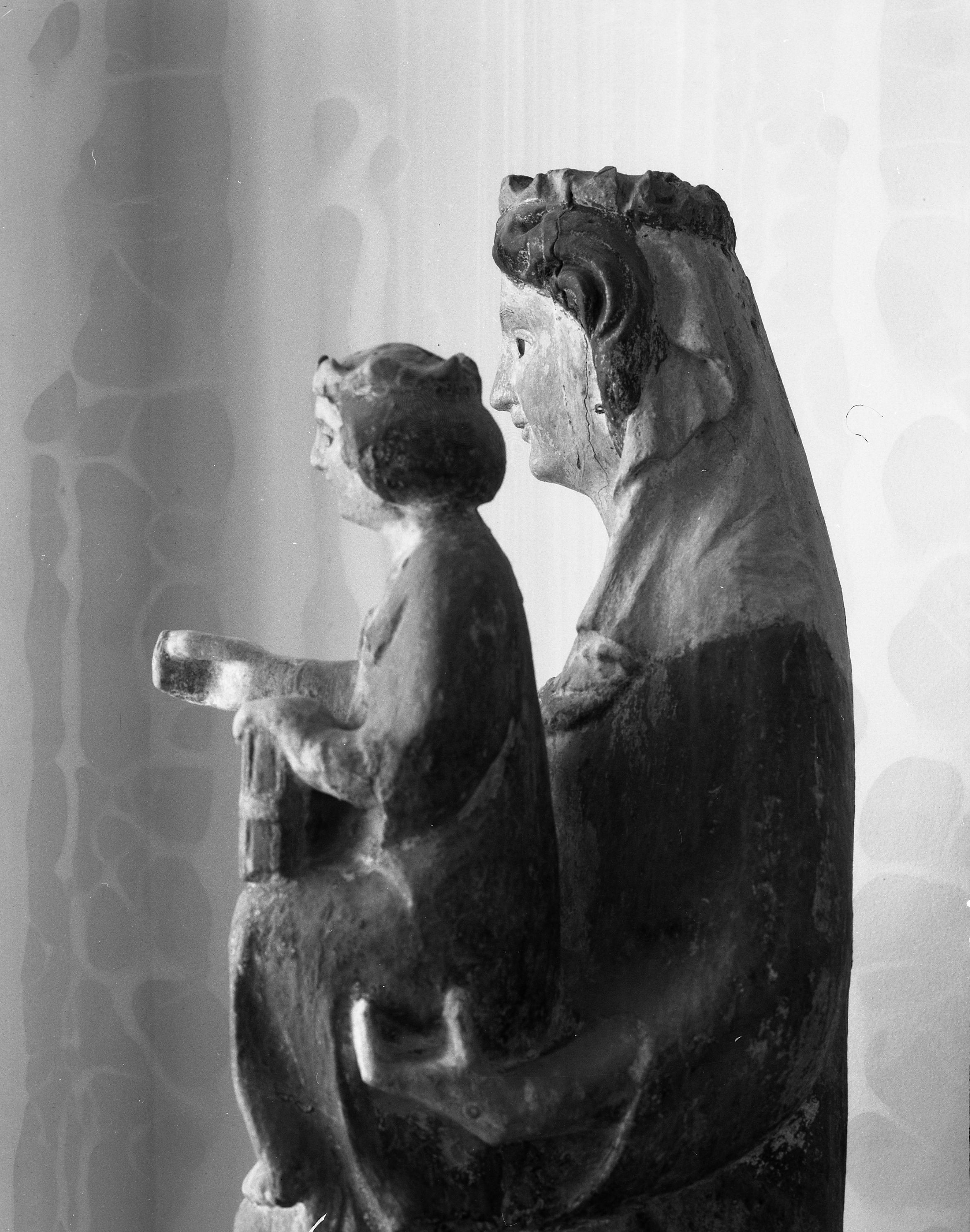 statue de Vierge à l'Enfant, dite du portail