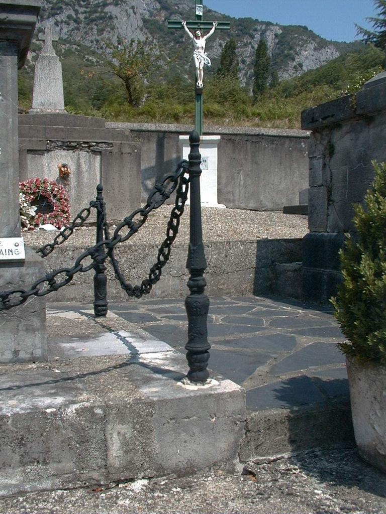 monument aux morts de la guerre de 1914-1918 et de la guerre de 1939-1945