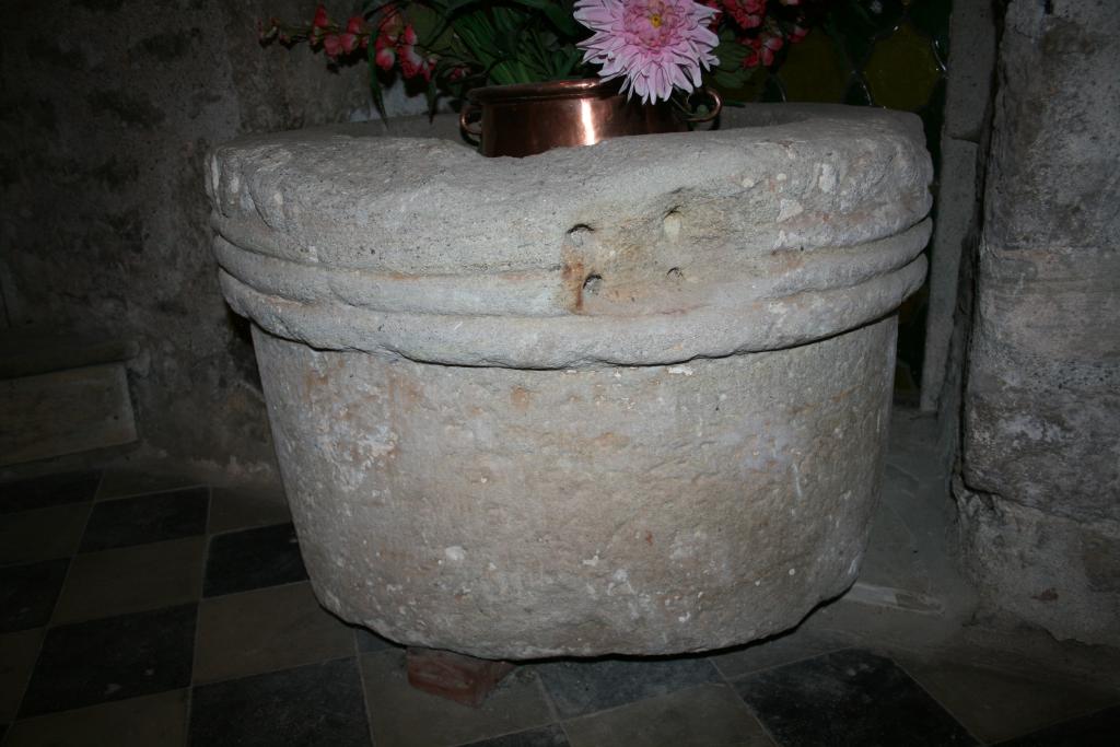 cuve baptismale