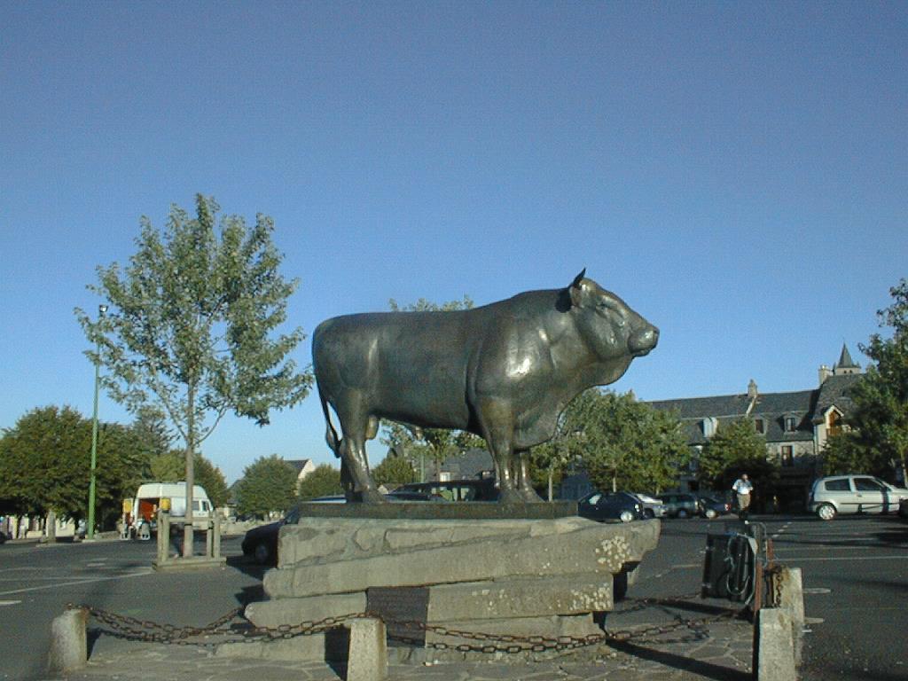 statue : Taureau de Laguiole