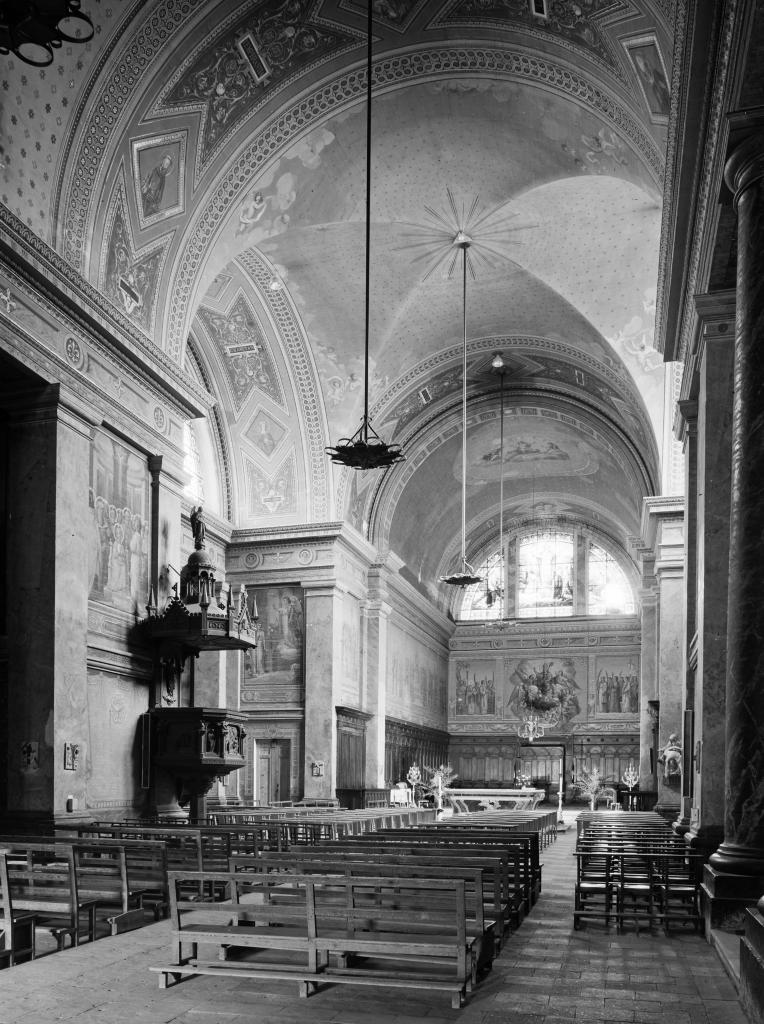 Eglise collégiale Saint-Martin