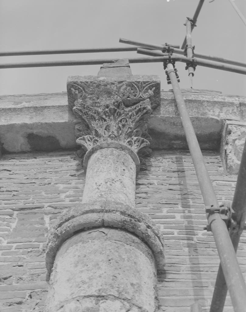 Abbaye de chanoines de saint Augustin, dite basilique Saint-Sernin, actuellement église paroissiale