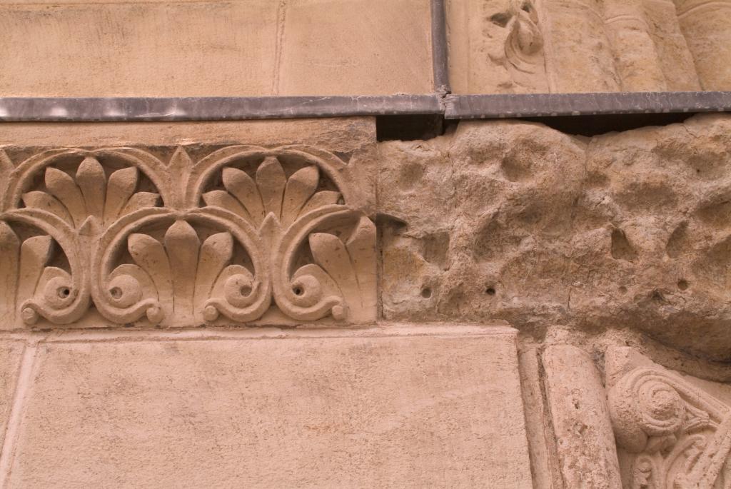 Abbaye de chanoines de saint Augustin, dite basilique Saint-Sernin, actuellement église paroissiale