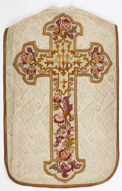 chasuble blanche