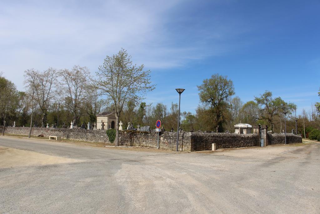 cimetière de catholiques de Monteils