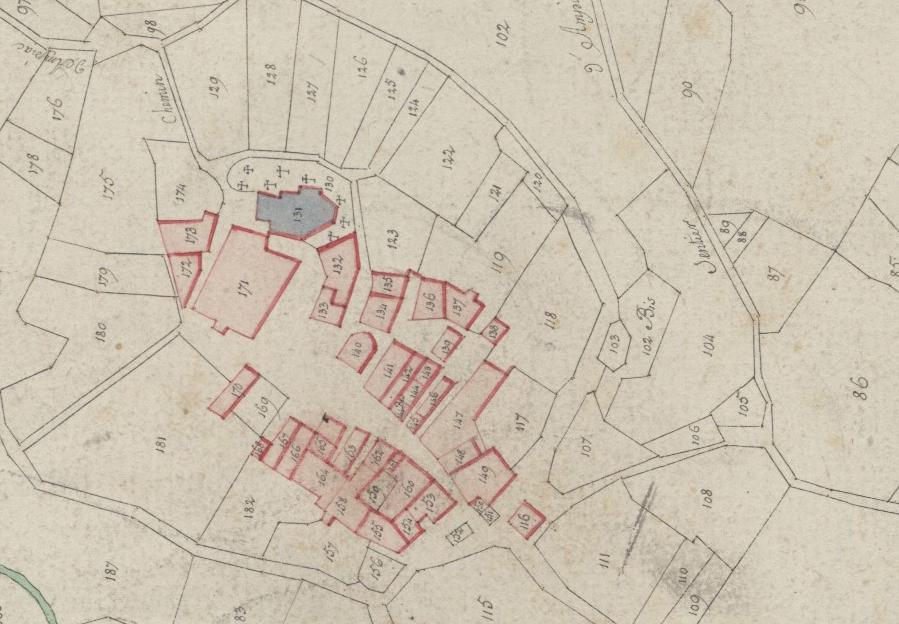 ancien cimetière d'Ampiac, aujourd'hui verger OK VERIFIER ARCHIVES