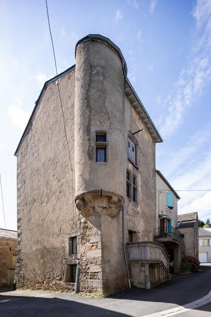 maison forte