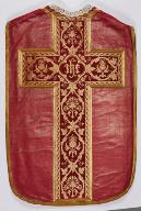 Chasuble rouge avec étole, voile de calice et bourse de corporal