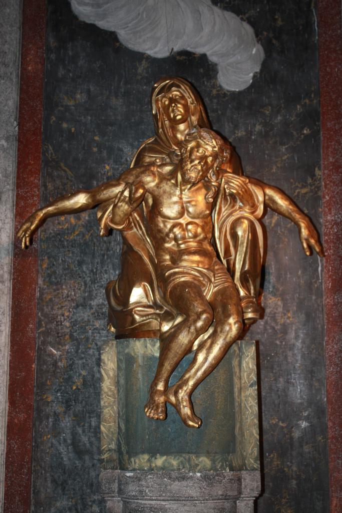 groupe sculpté : Vierge de Pitié